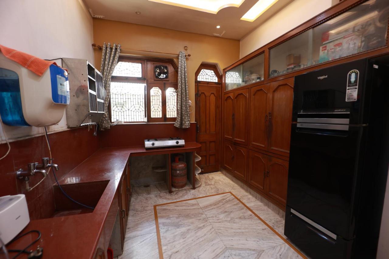 Kapoor Sahab Homestay : It'S A Home Away From Home. Varanasi Luaran gambar